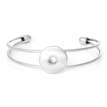quite-silver-snap-bangle